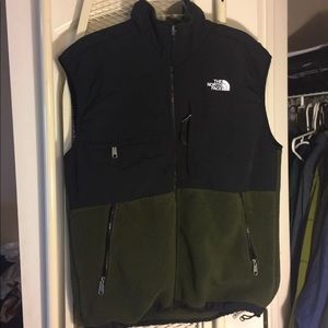 Men’s The North Face Fleece Vest